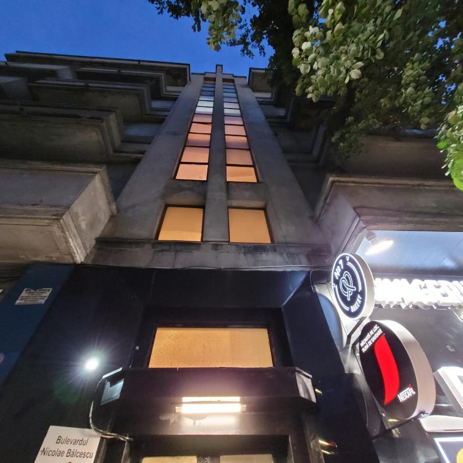 Anastasia Balcescu Apart 4 Self Check In Code From 2Pm Kitchen And Bedroom Bucarest Exterior foto